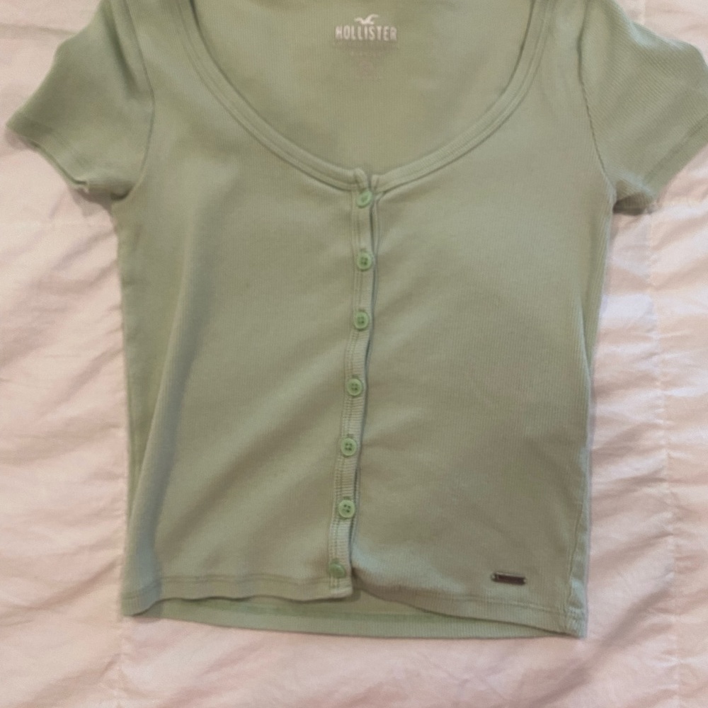 Hollister light green baby tee